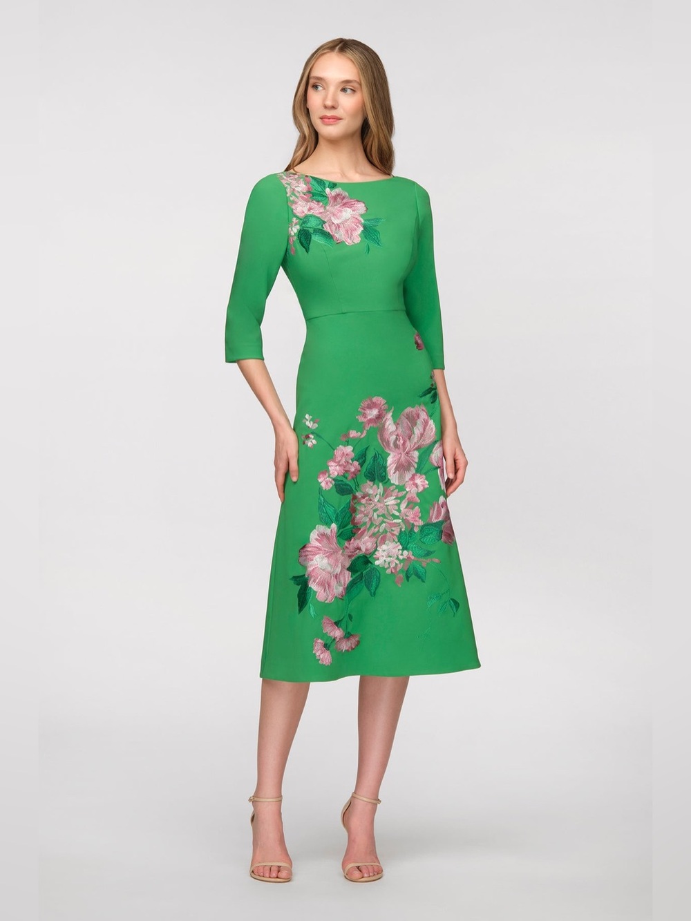 Kay Unger Greta Floral Bouquet Midi Dress In Clover Size 14